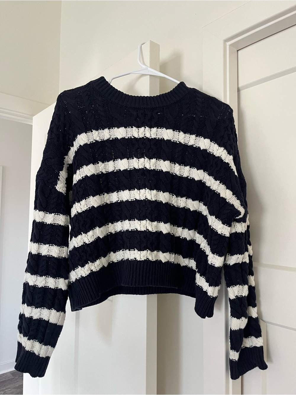 Navy and white Jessica Simpson sweater